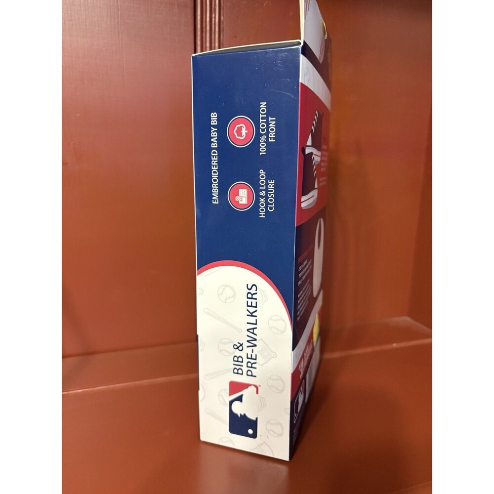 MLB Baby Fanatic Cleveland Indians Bib & Pre-Walkers 0-6 Months NIB - Picture 5 of 9
